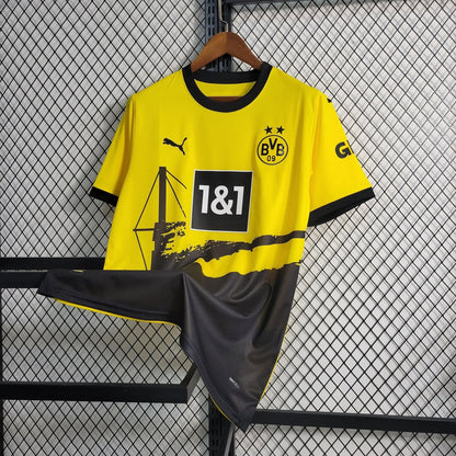 Dortmund 23-24 Domicile - StrikeKit