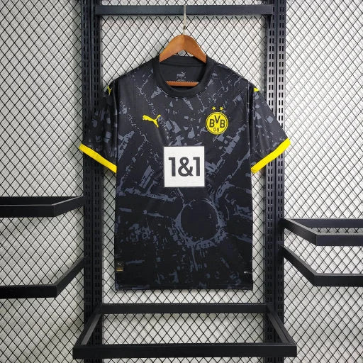 Dortmund 23-24 Extérieur - StrikeKit