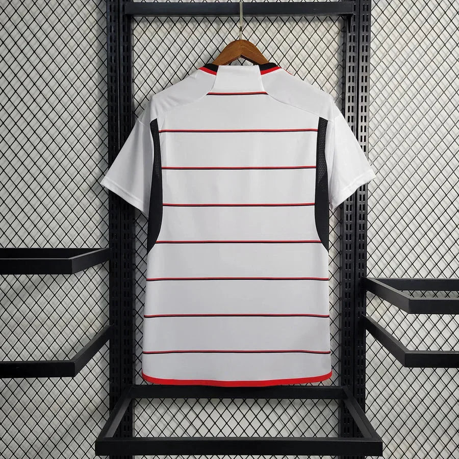 Flamengo 23-24 Extérieur - StrikeKit