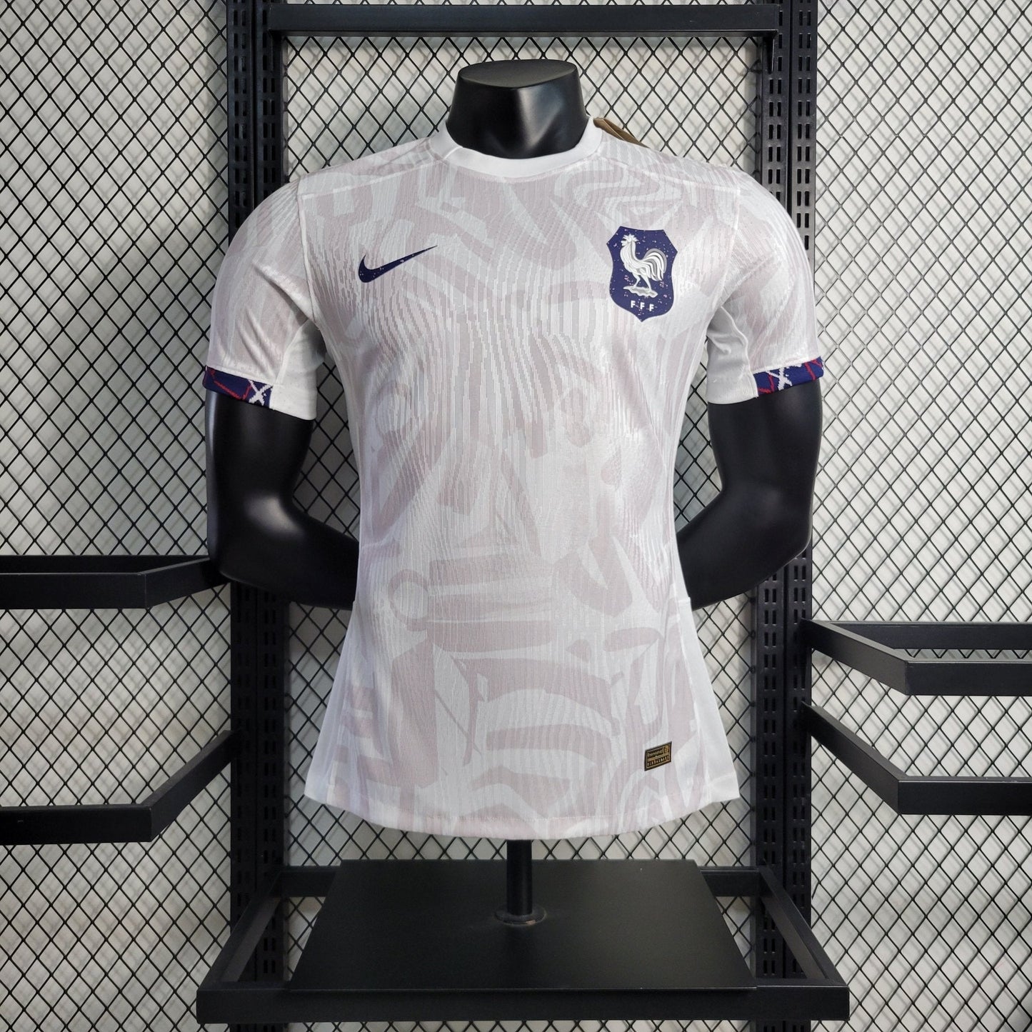 France 23-24 Extérieur (PLAYER) - StrikeKit