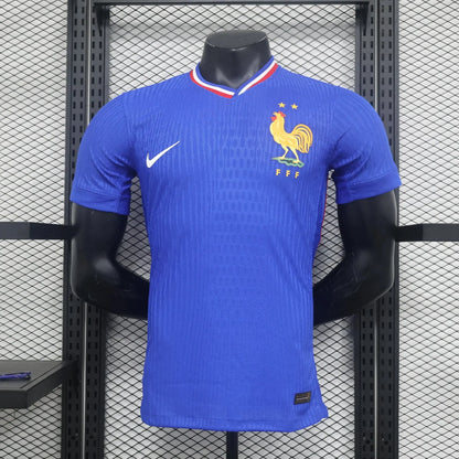 France 24-25 Domicile EURO (PLAYER) - StrikeKit