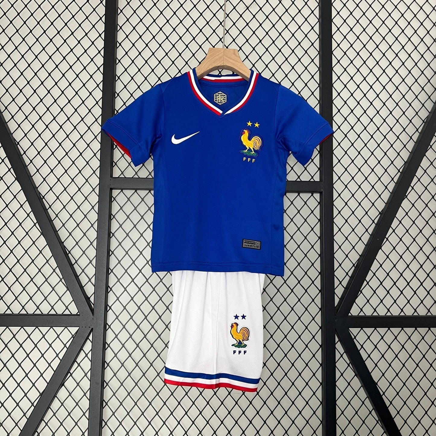 France 24-25 Kit Domicile EURO (KIDS) - StrikeKit