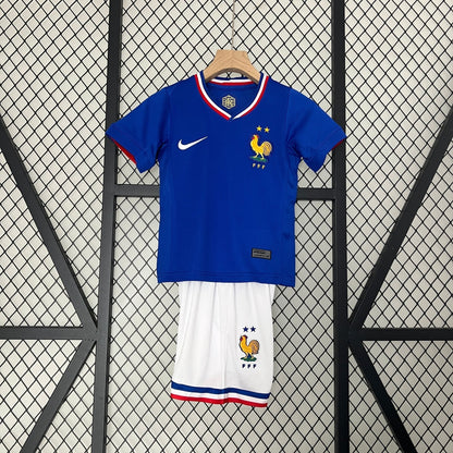 France 24-25 Kit Domicile EURO (KIDS) - StrikeKit