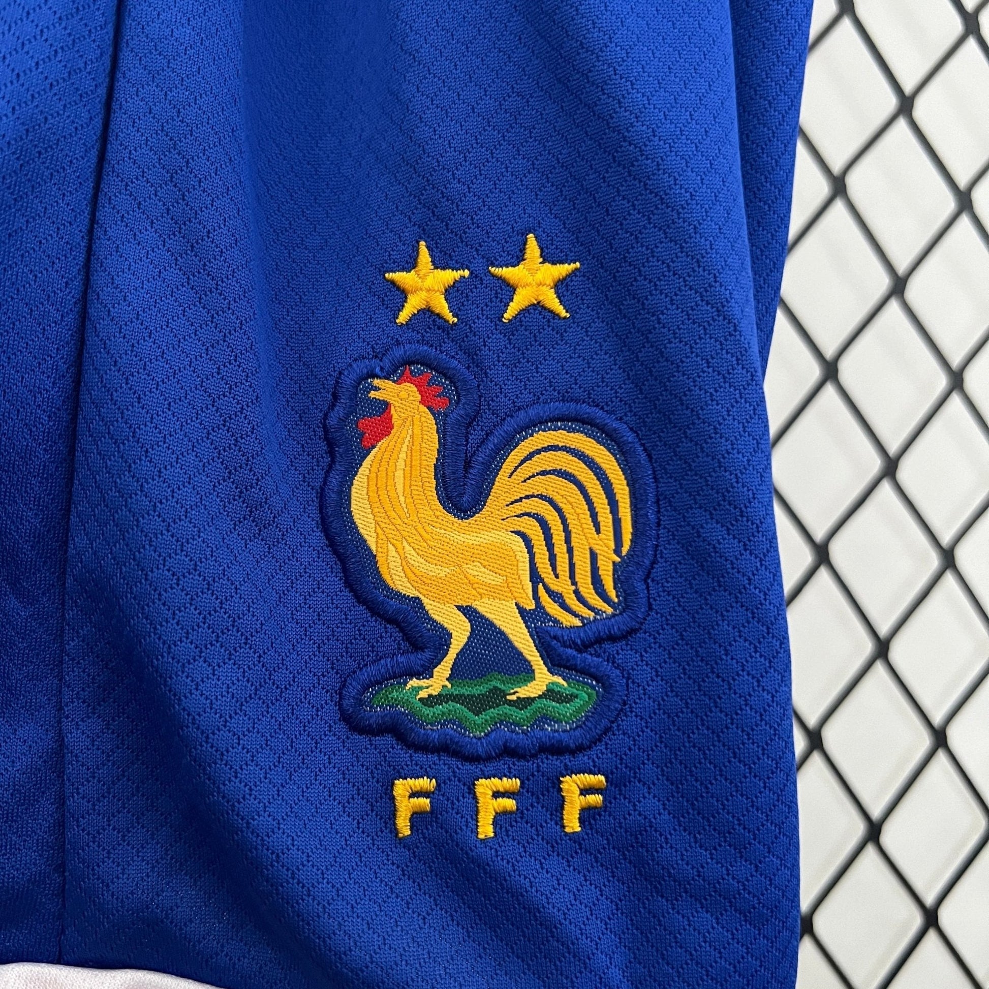 France 24-25 Kit Extérieur EURO (KIDS) - StrikeKit