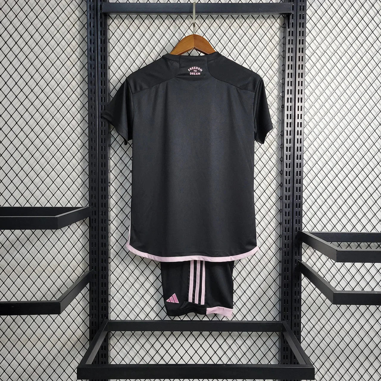 Inter Miami 23-24 Kit Extérieur (KIDS) - StrikeKit