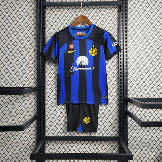 Inter Milan 23-24 Kit Domicile (KIDS) - StrikeKit