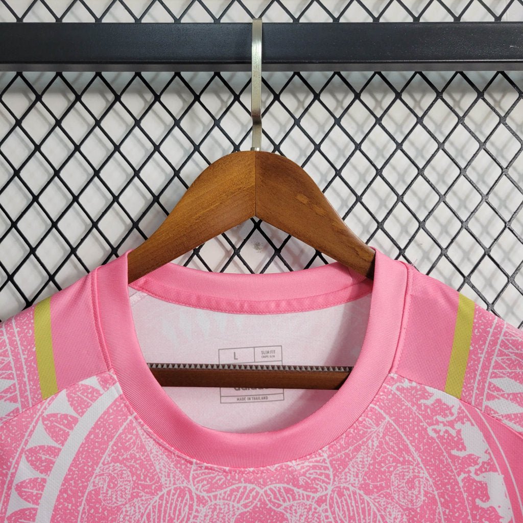 Italie 23-24 Edition spécial Rose - StrikeKit