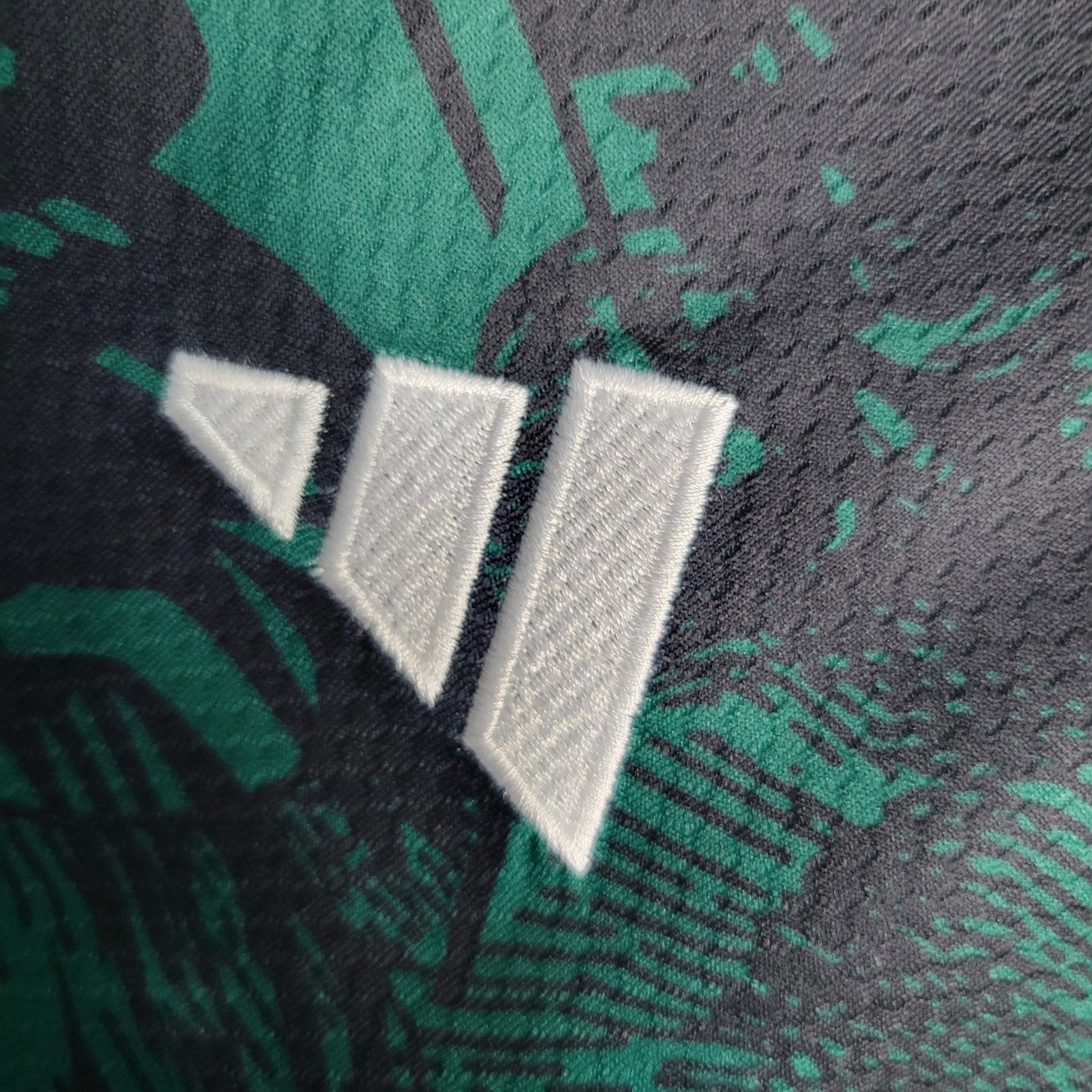 Italie 23-24 Edition spécial Vert - StrikeKit