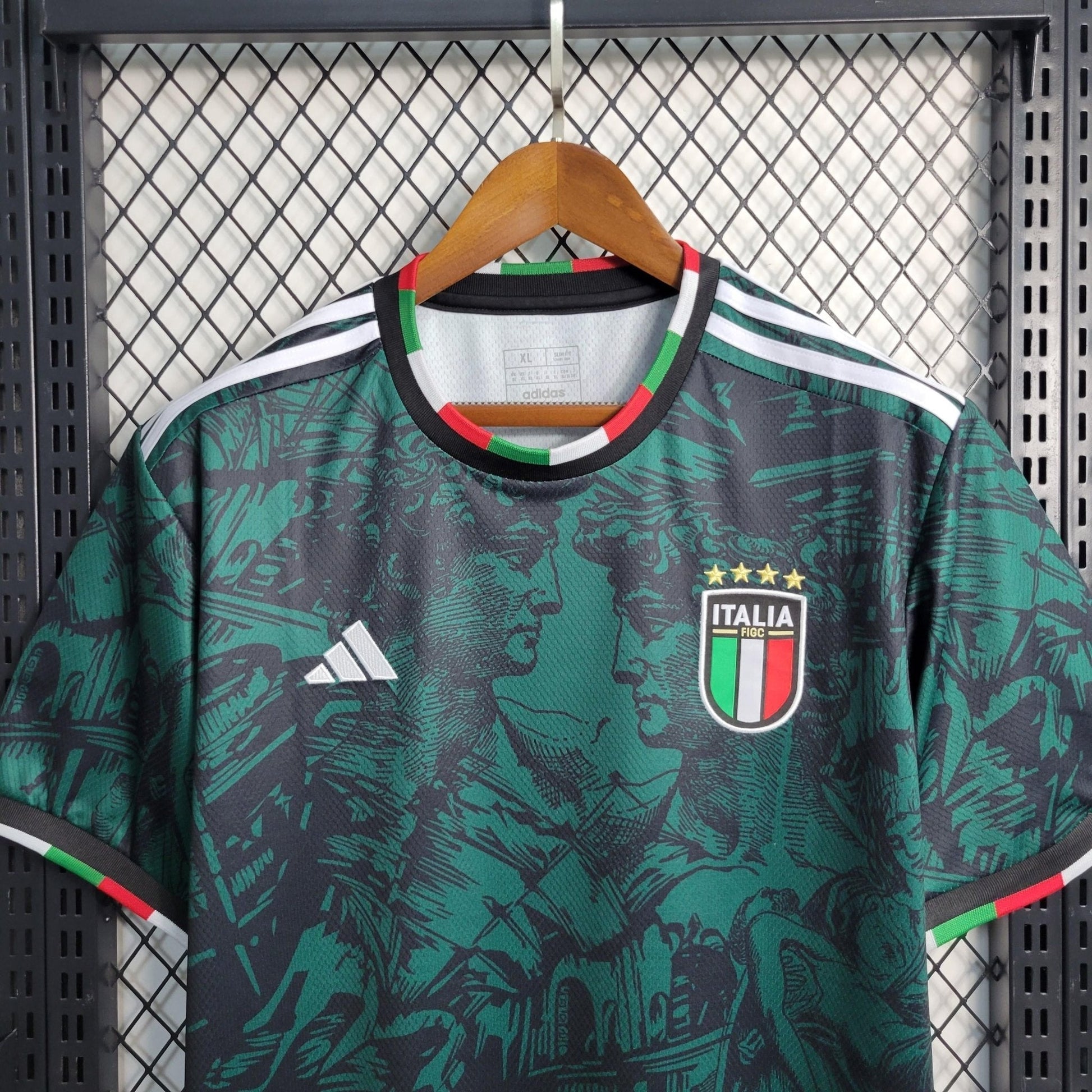 Italie 23-24 Edition spécial Vert - StrikeKit