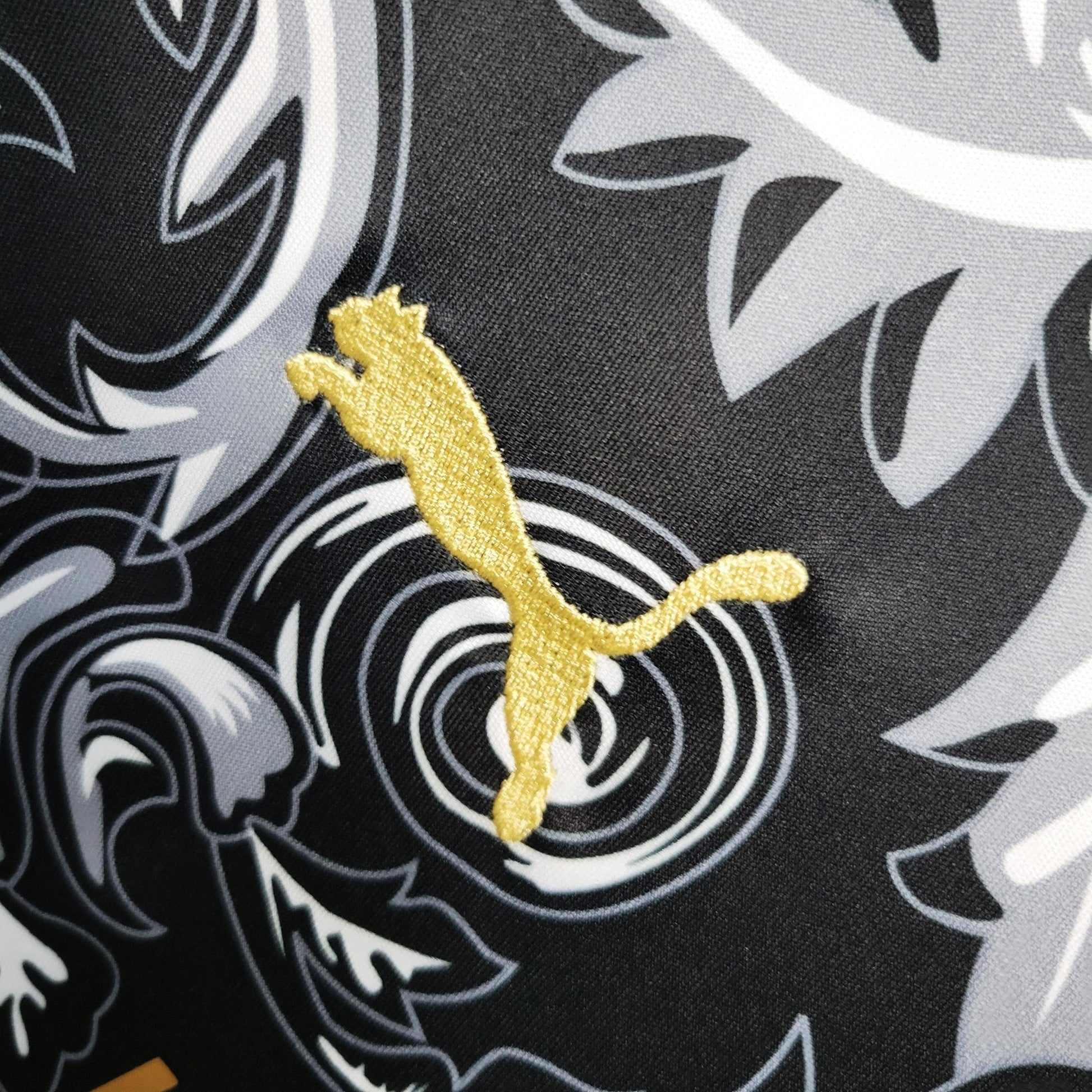 Italie 23-24 Versace Black - StrikeKit