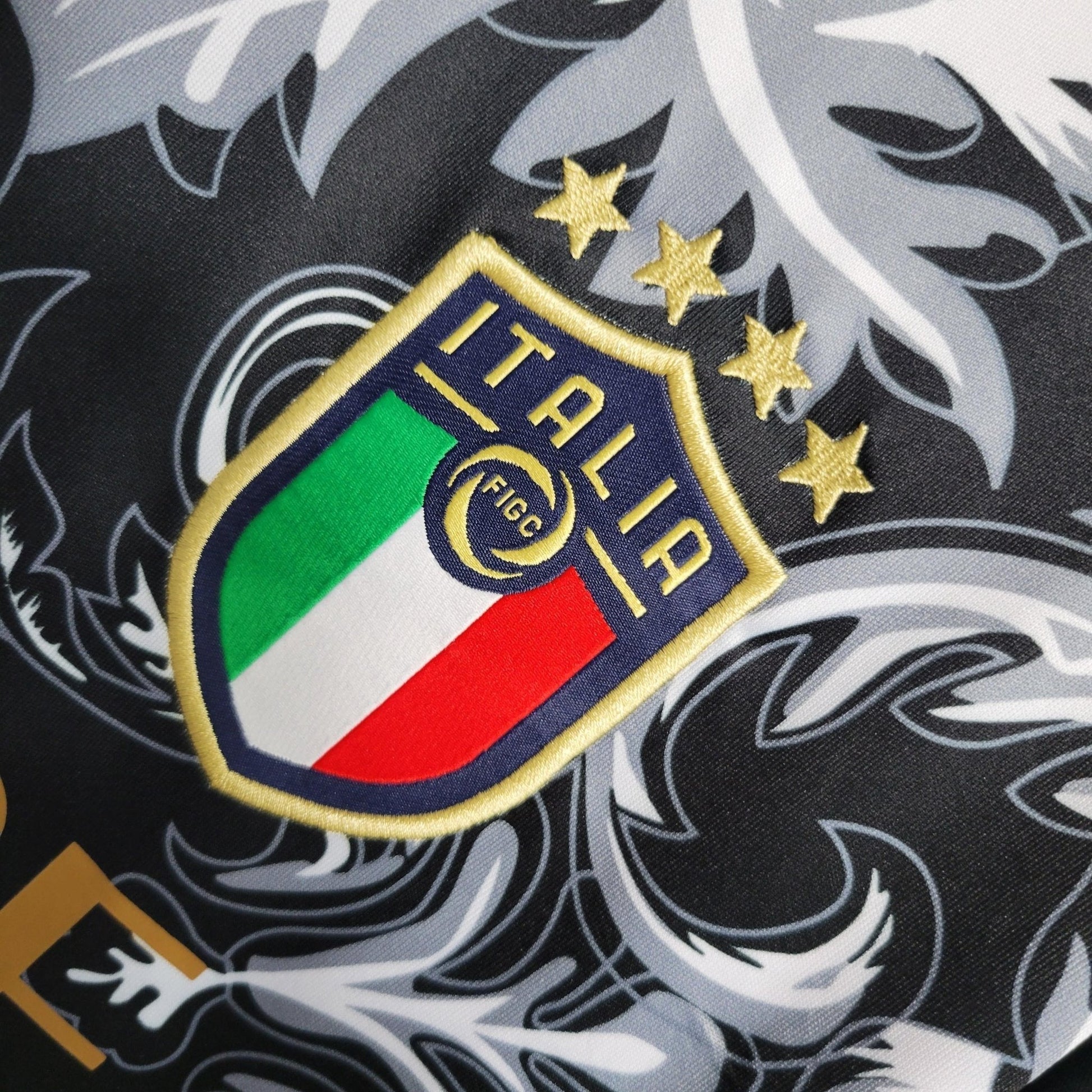 Italie 23-24 Versace Black - StrikeKit