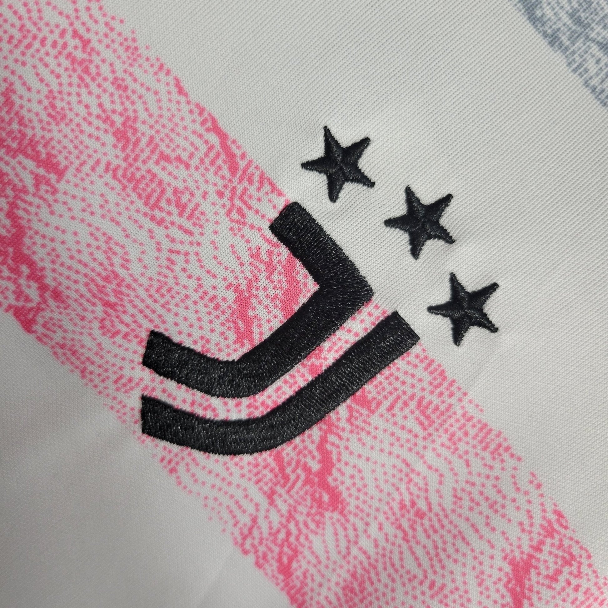 Juventus 23-24 Kit Extérieur (KIDS) - StrikeKit