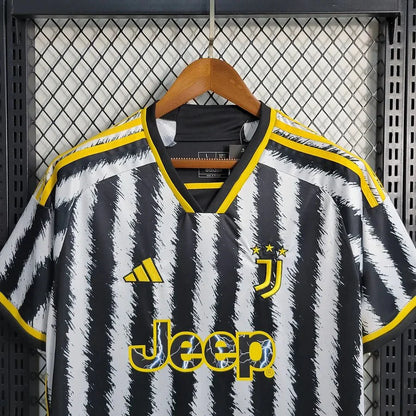 Juventus 23/24 Domicile - StrikeKit