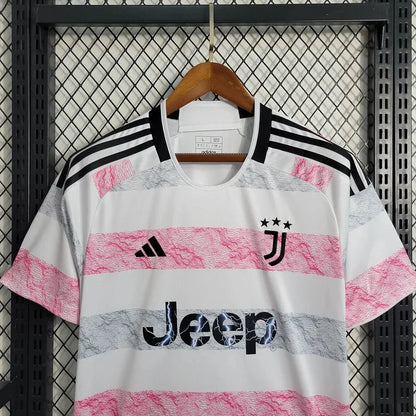 Juventus 23/24 Extérieur - StrikeKit