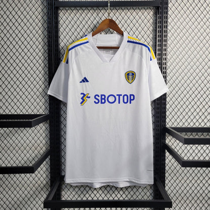 Leeds United 22-23 Domicile - StrikeKit