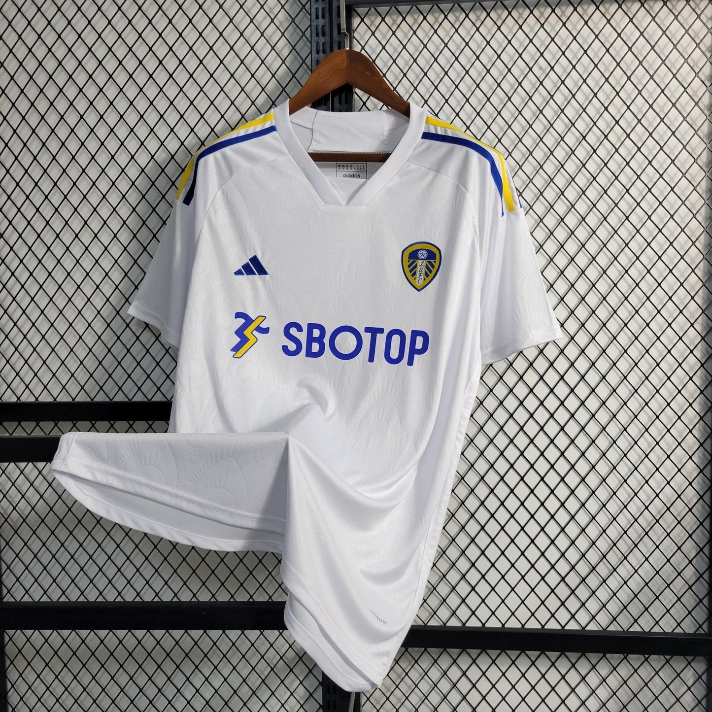 Leeds United 22-23 Domicile - StrikeKit