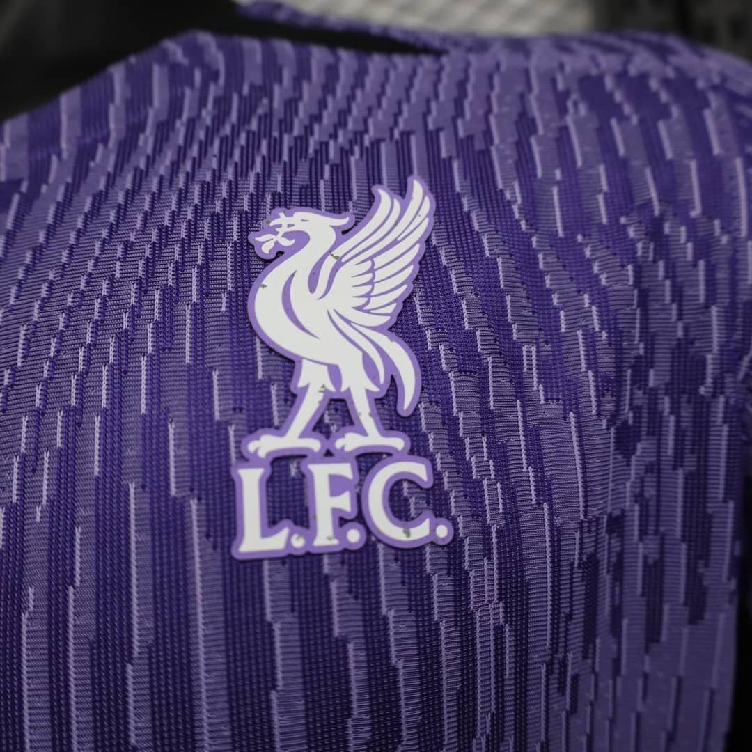 Liverpool 23-24 Third (PLAYER) - StrikeKit