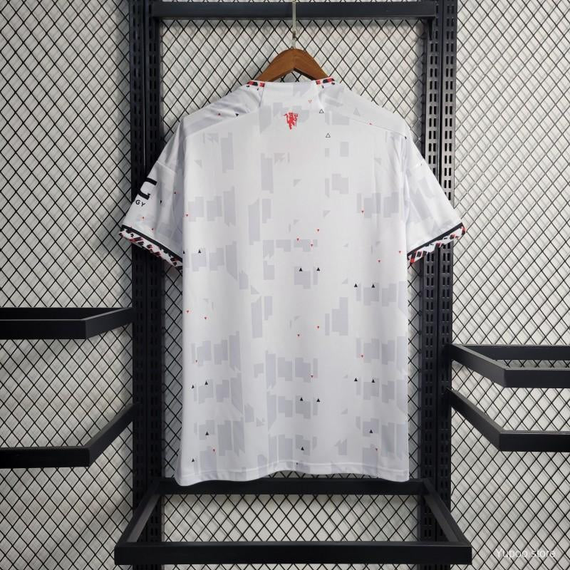 Manchester United 23-24 Edition spécial Extérieur - StrikeKit