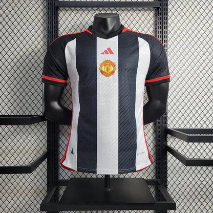 Manchester United 23-24 Edition spécial (PLAYER) - StrikeKit