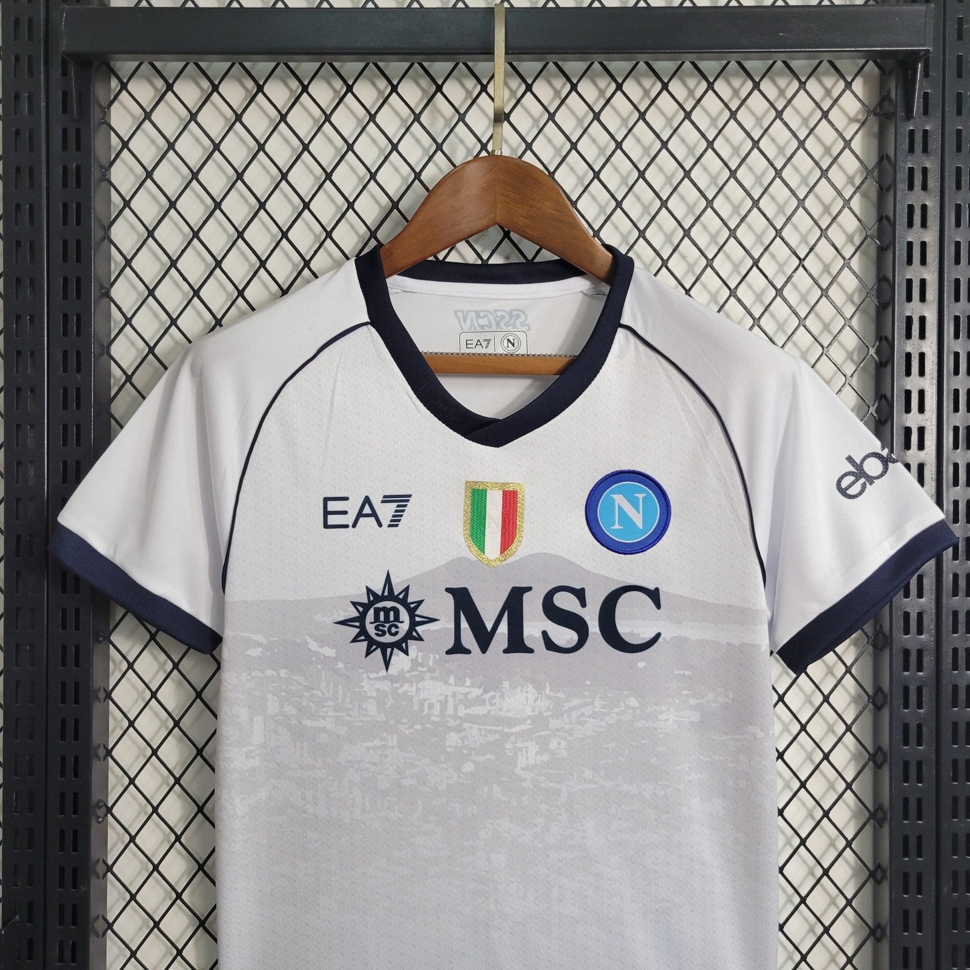 Naples 23-24 Kit Extérieur (KIDS) - StrikeKit