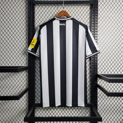 Newcastle 23-24 Domicile - StrikeKit