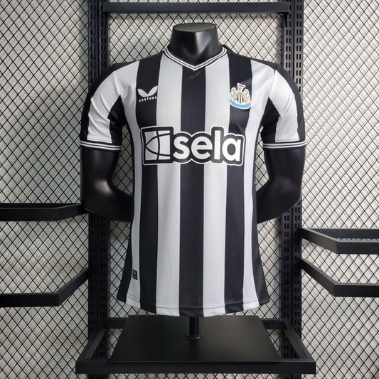 Newcastle 23-24 Domicile (PLAYER) - StrikeKit