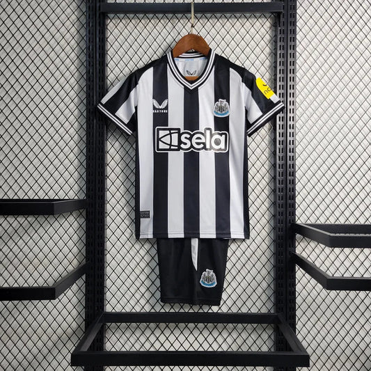 Newcastle 23-24 Kit Domicile (KIDS) - StrikeKit
