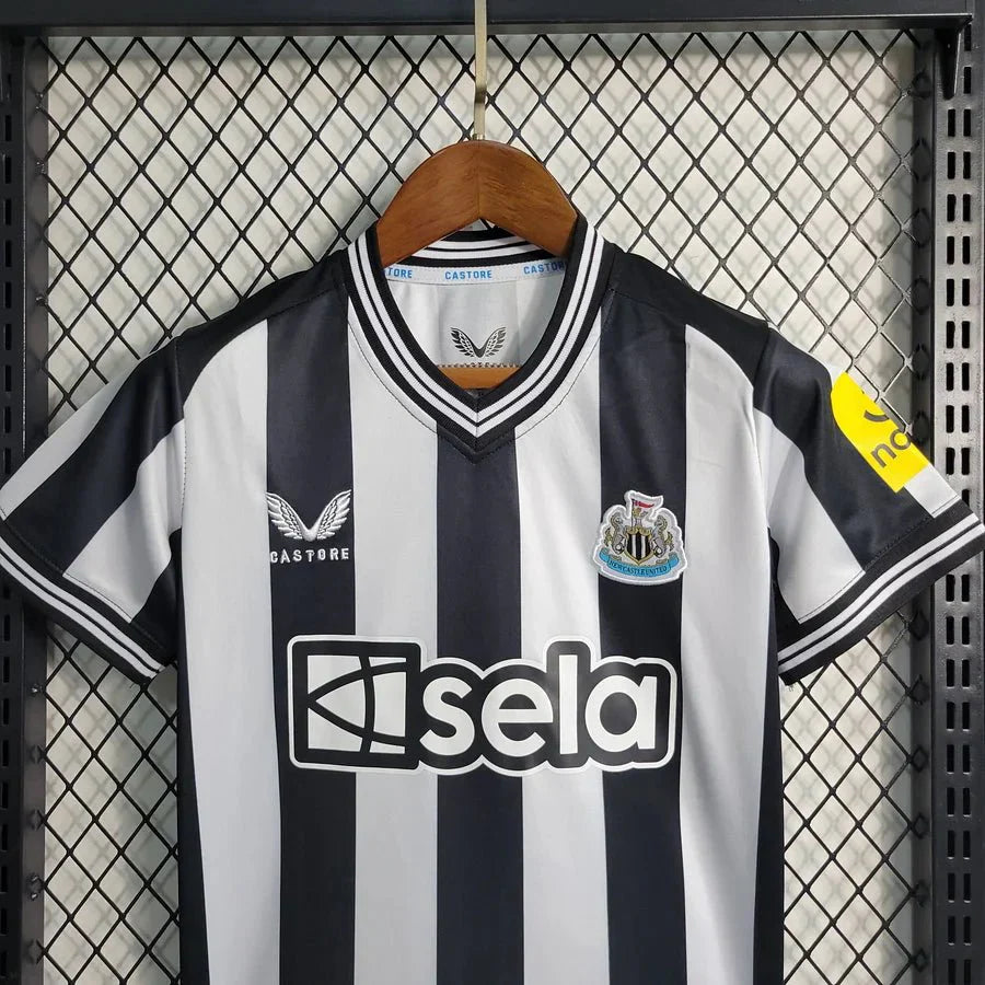 Newcastle 23-24 Kit Domicile (KIDS) - StrikeKit