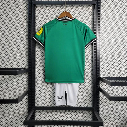 Newcastle 23-24 Kit Extérieur (KIDS) - StrikeKit