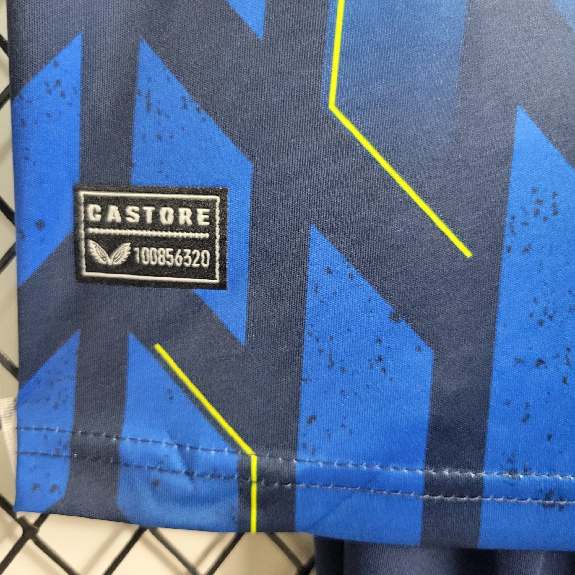Newcastle 23-24 Kit Third (KIDS) - StrikeKit