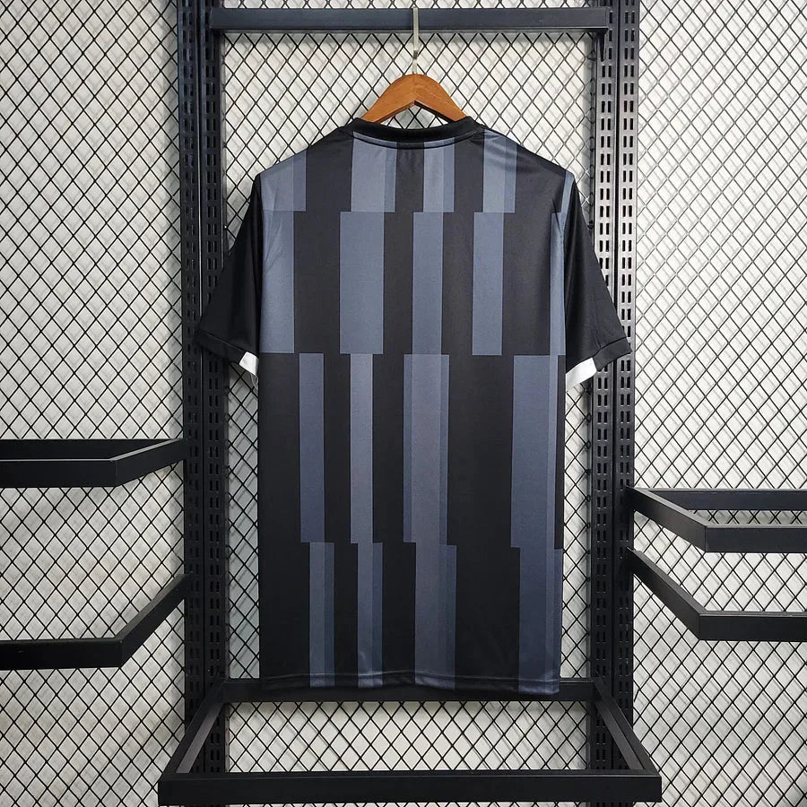 Newcastle 23-24 Spécial 130 ans - StrikeKit
