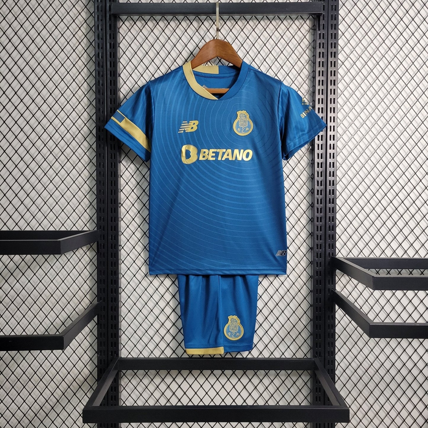 Porto 23-24 Kit Extérieur (KIDS) - StrikeKit