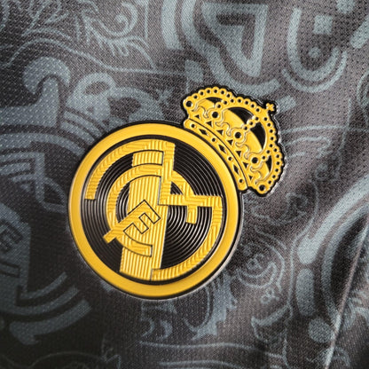 Real Madrid 23-24 Concept Black/Or - StrikeKit