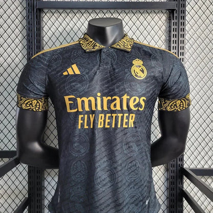Real Madrid 23-24 Concept Black/Or (PLAYER) - StrikeKit