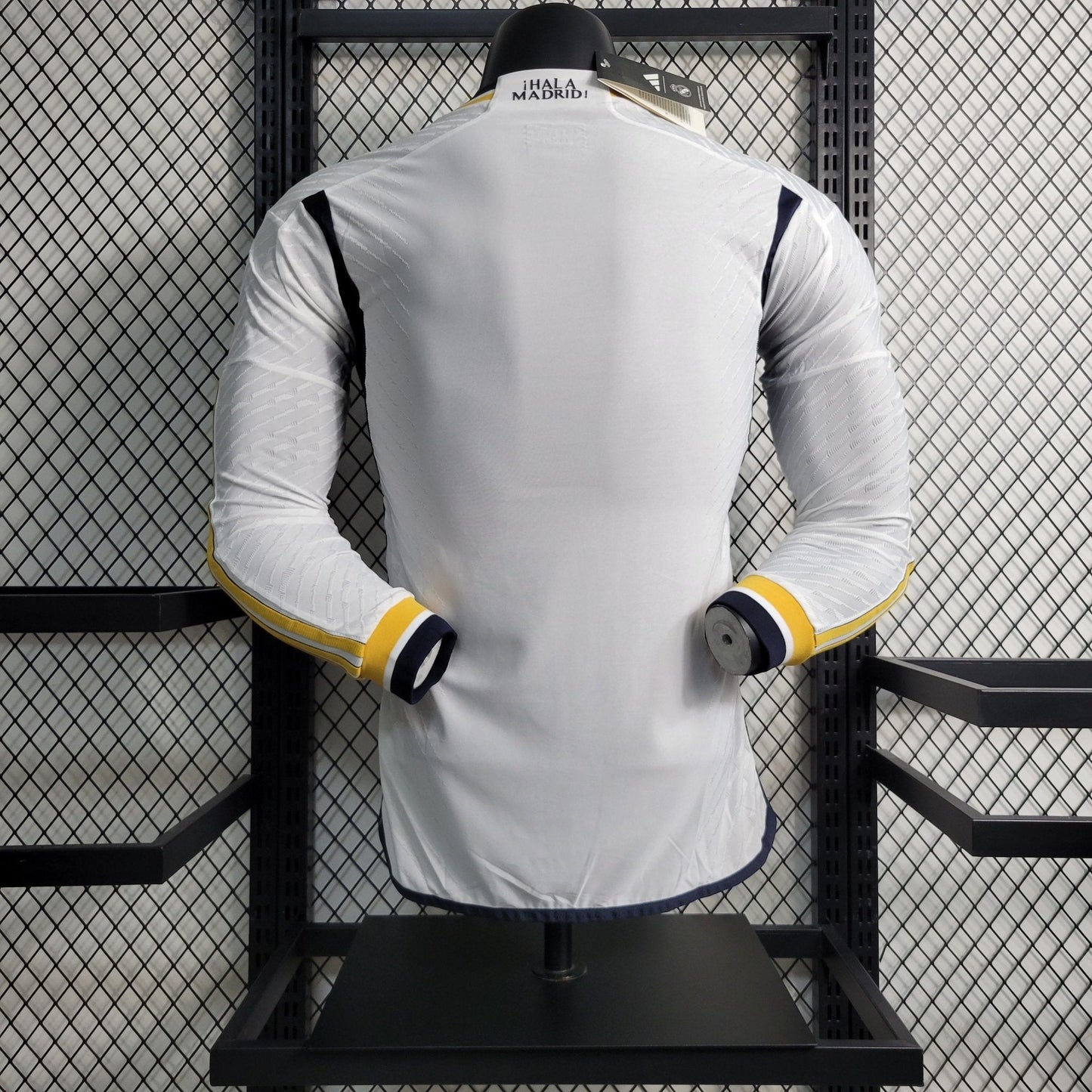 Real Madrid 23-24 Domicile Longues Manches (PLAYER) - StrikeKit