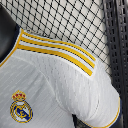Real Madrid 23-24 Domicile (PLAYER) - StrikeKit