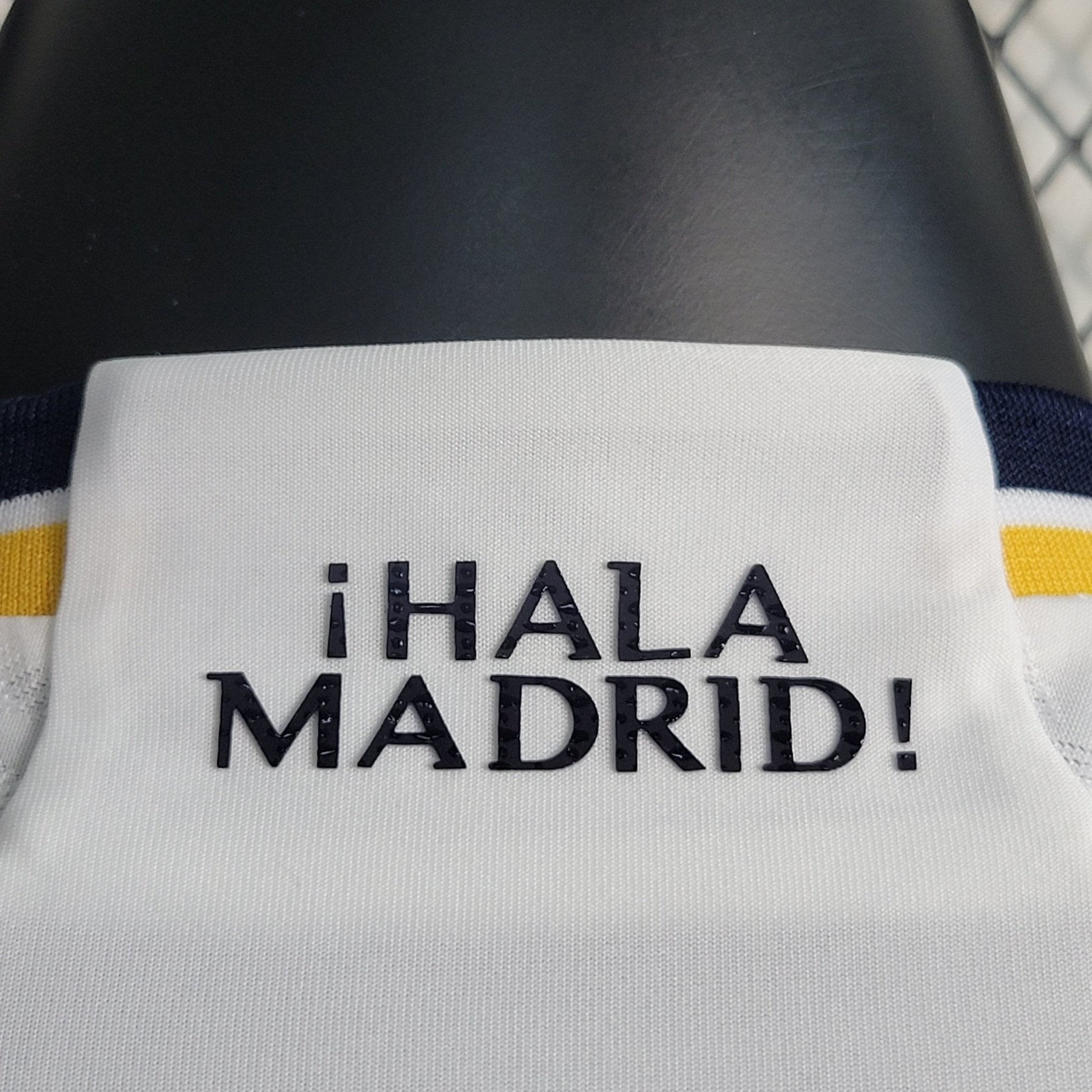 Real Madrid 23-24 Domicile (PLAYER) - StrikeKit