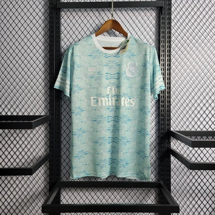 Real Madrid 23-24 Edition spécial - StrikeKit
