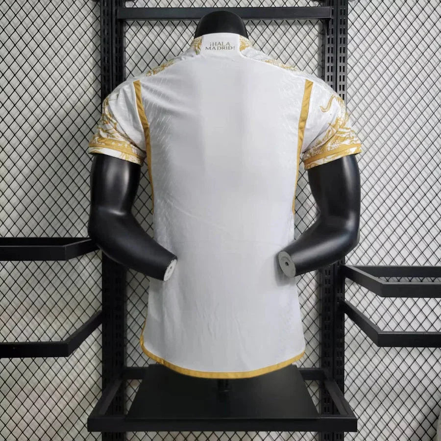 Real Madrid 23-24 Edition spécial Blanc/Or (PLAYER) - StrikeKit