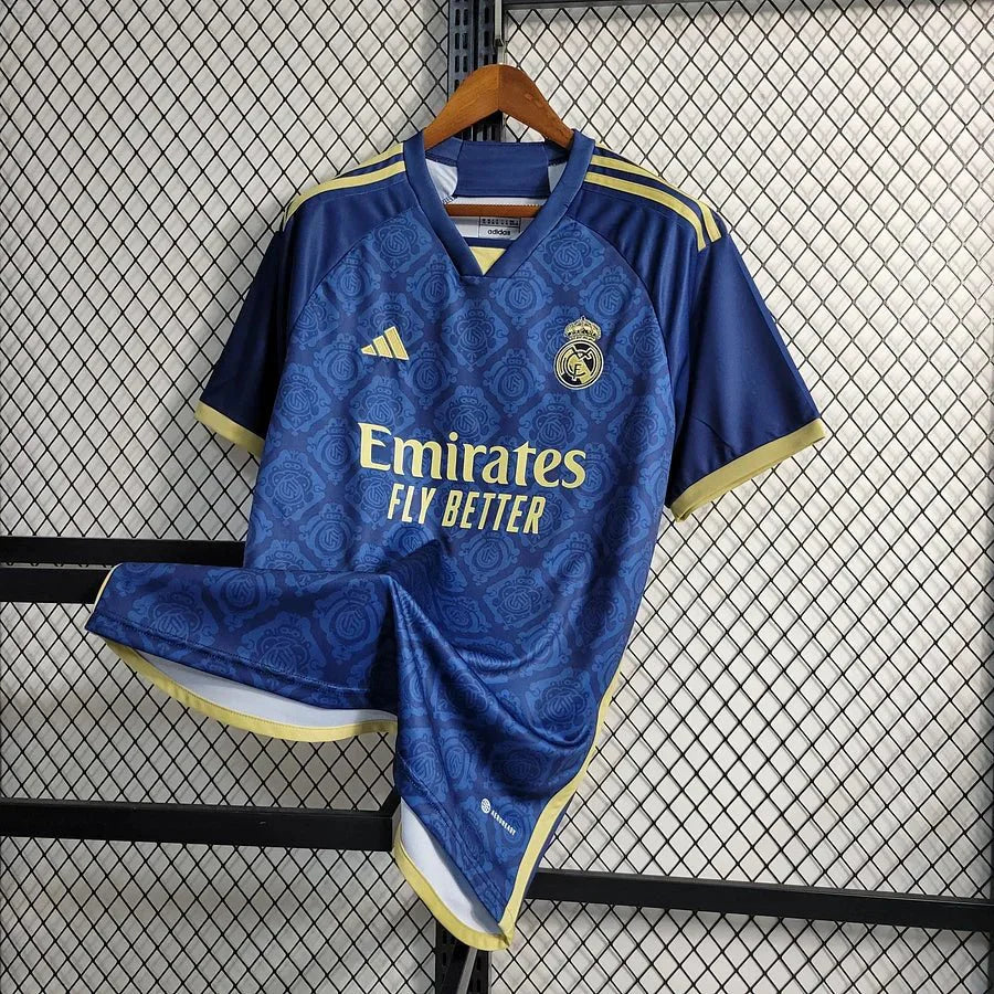 Real Madrid 23-24 Edition spécial Bleu - StrikeKit
