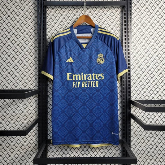 Real Madrid 23-24 Edition spécial Bleu - StrikeKit