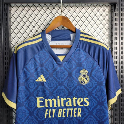 Real Madrid 23-24 Edition spécial Bleu - StrikeKit
