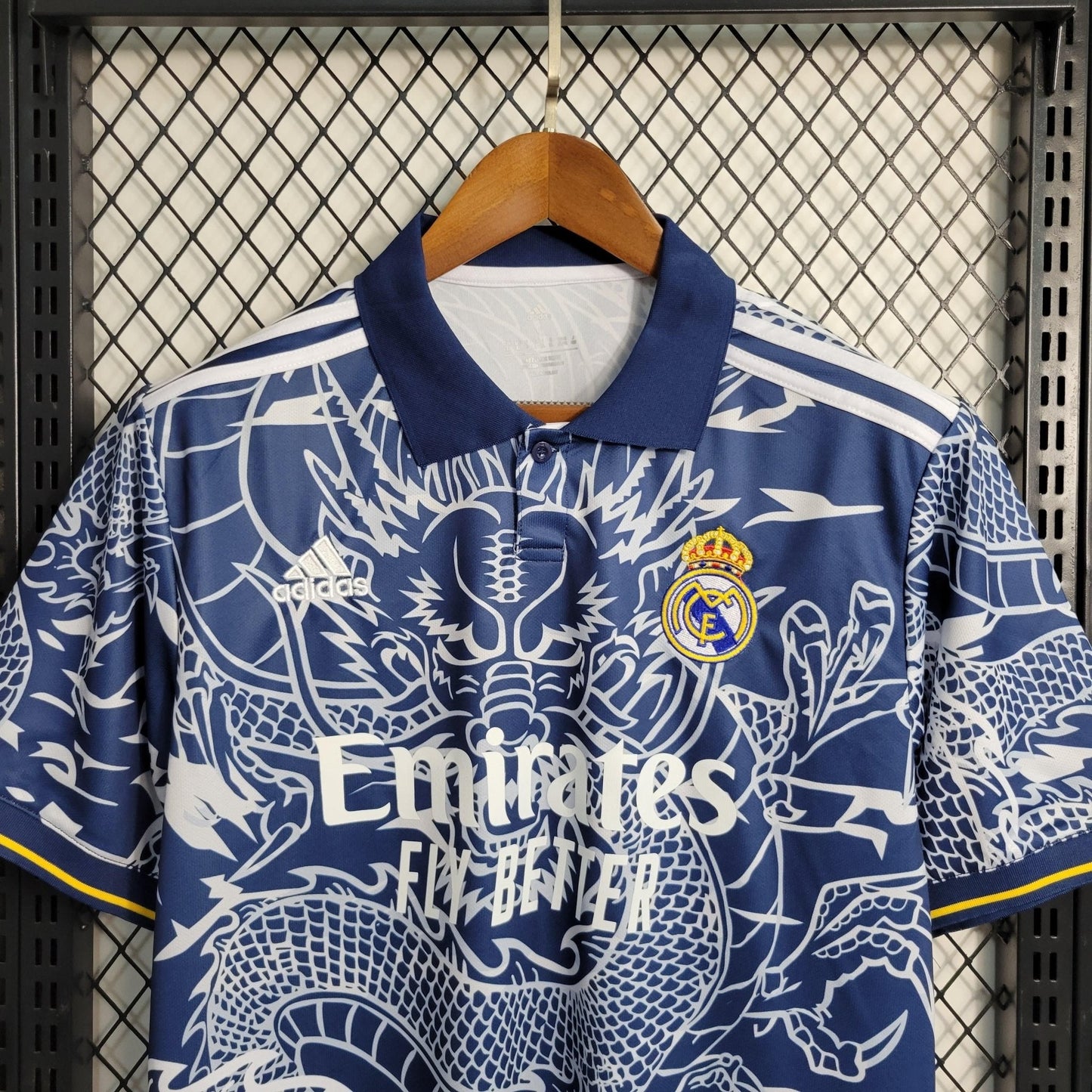 Real Madrid 23-24 Edition spécial Bleu - StrikeKit