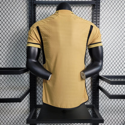 Real Madrid 23-24 Extérieur (PLAYER) - StrikeKit
