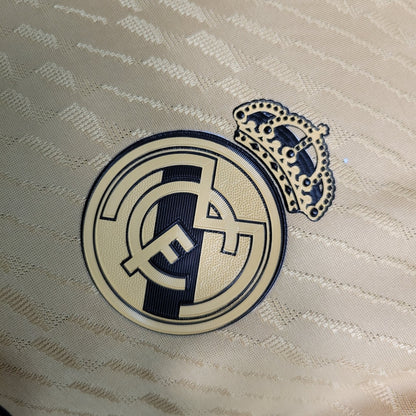 Real Madrid 23-24 Extérieur (PLAYER) - StrikeKit