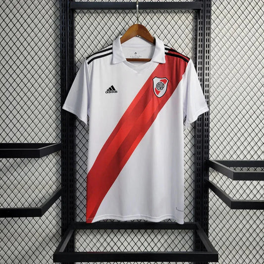 River Plate 23-24 Domicile - StrikeKit