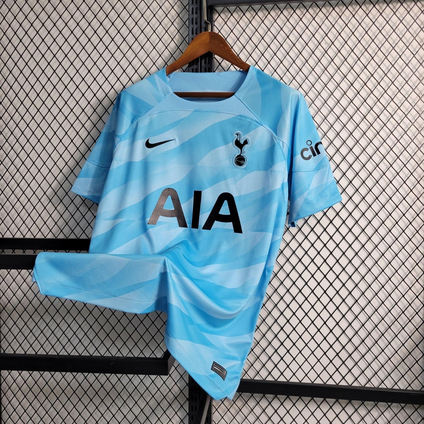 Tottenham Hotspur 23-24 Goal Keeper (Fan) - StrikeKit
