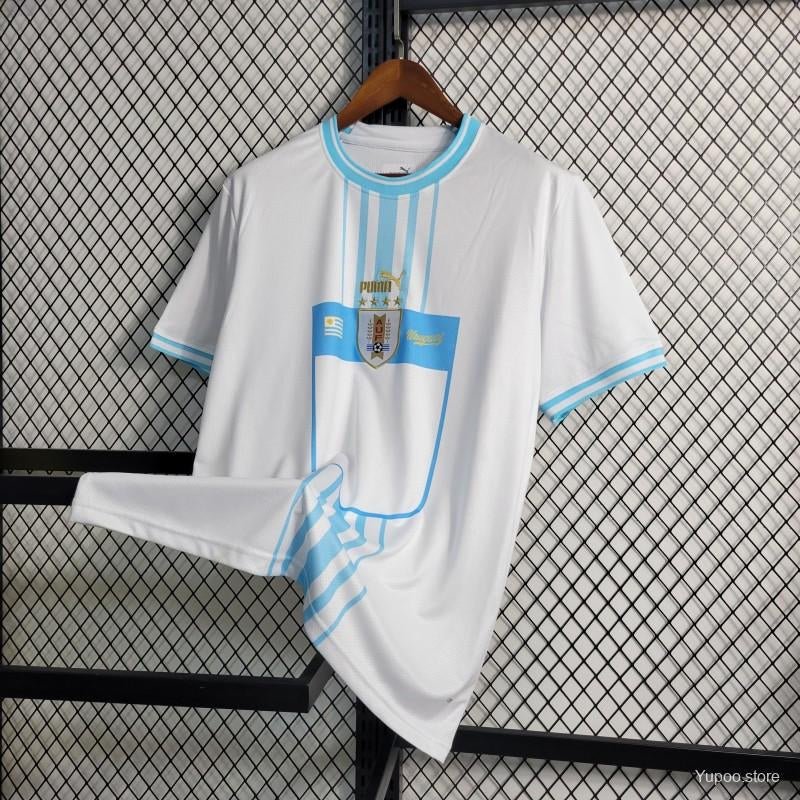 Uruguay 23-24 Extérieur - StrikeKit