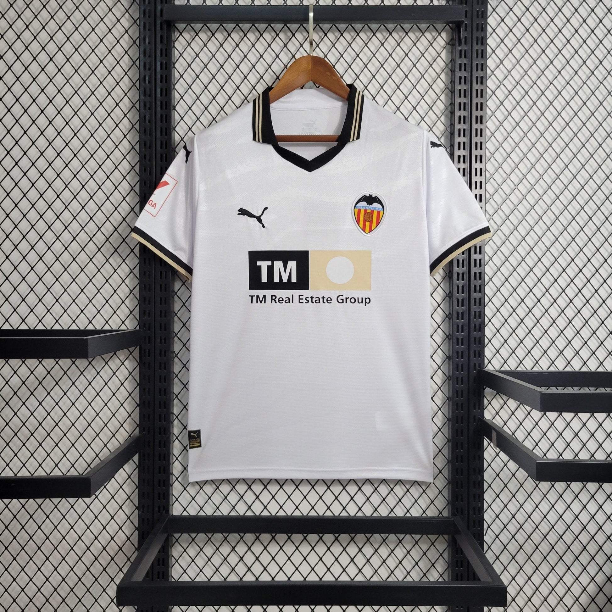 Valence 23-24 Domicile - StrikeKit