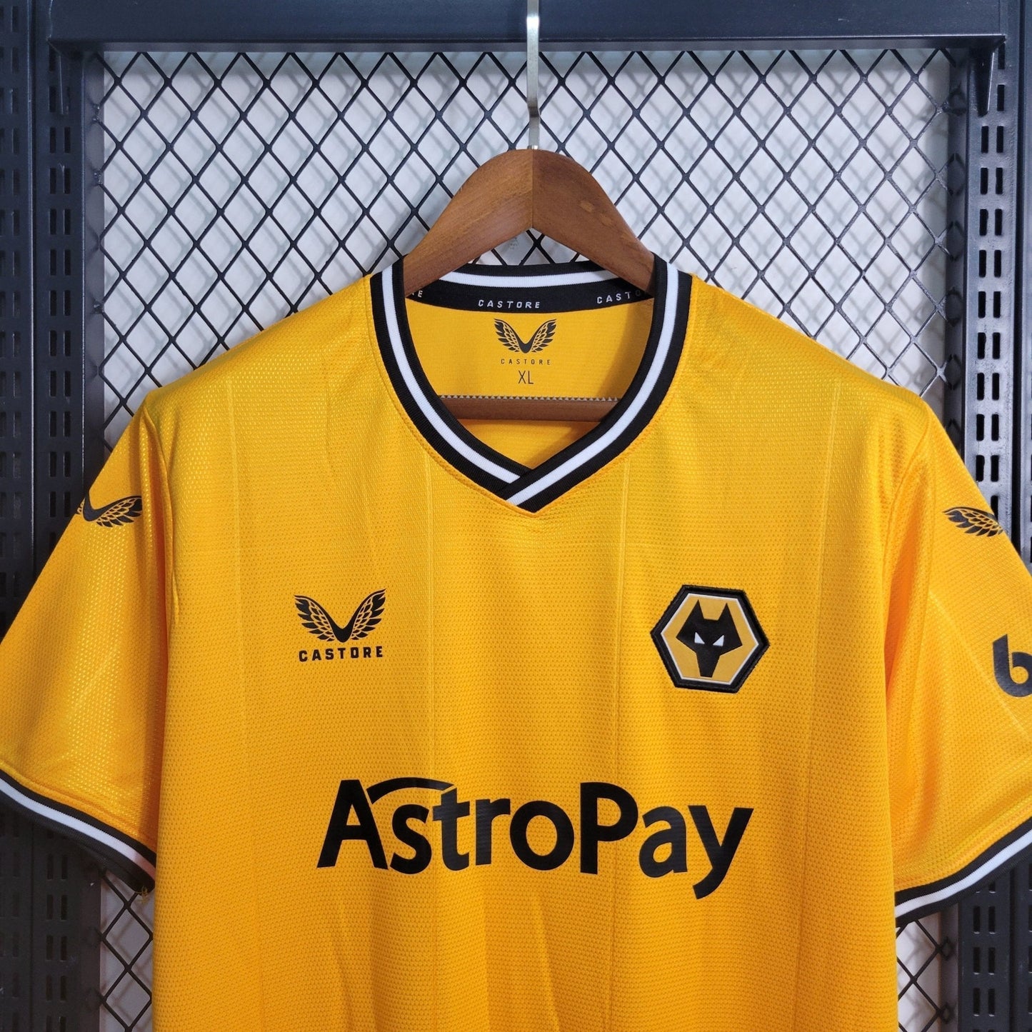 Wolverhampton 23-24 Domicile - StrikeKit